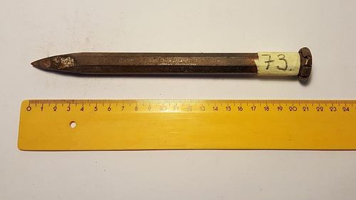 Nr.73: Stahl-Spitzeisen, Achtkant Ø18mm, Knüpfelkopf - gebraucht