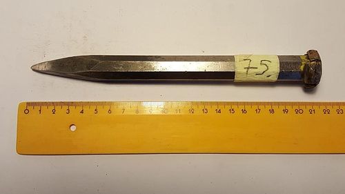 Steel tip iron, octagonal Ø18mm, mallethead - used