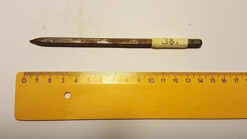 Nr.38: carbide mark scraper Ø6mm, lengte 140mm - gebruikt