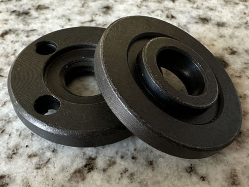 Mounting flange M14 for angle grinders