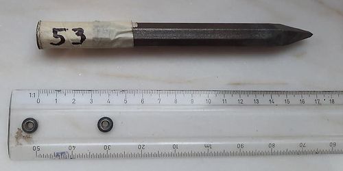 No.53: steel tip iron, octagonal Ø14mm, length 165mm - used