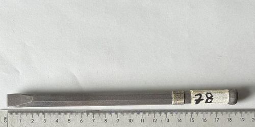 Nr.78: Stahl-Schrifteisen, 10mm Schneide, Achtkant Ø10mm, Knüpfelkopf - gebraucht